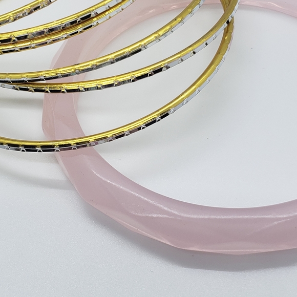 Avon Faceted Bangle Set Pink - Picture 4 of 5
